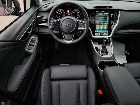 Used 2025 Subaru Outback Touring XT image 11