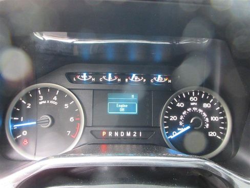 Used 2015 Ford F150 XLT RWD image 13