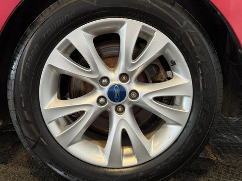 Used 2010 Ford Taurus SEL FWD image 29