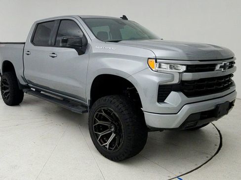 Used 2025 Chevrolet Silverado 1500 RST w/ Convenience Package II AWD/4WD image 1