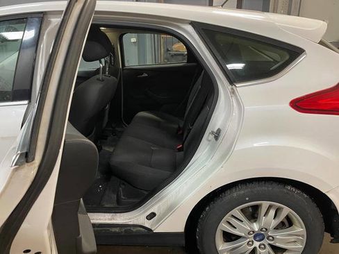 Used 2012 Ford Focus SEL image 23