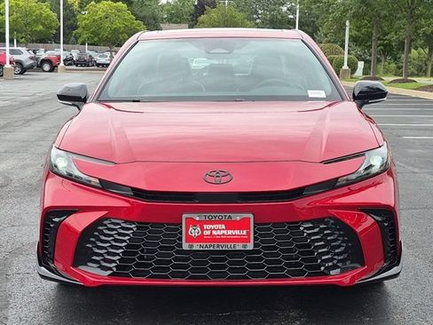 Used 2026 Toyota Camry Hybrid w/ Multimedia Upgrade Package AWD/4WD image 5