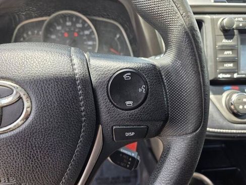 Used 2015 Toyota RAV4 XLE FWD image 23