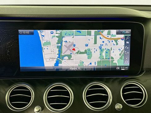 Used 2020 Mercedes-Benz E 350 Sedan image 13