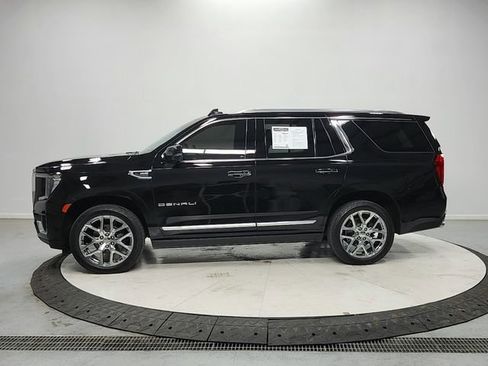Used 2021 GMC Yukon Denali w/ Denali Ultimate Package AWD/4WD image 4