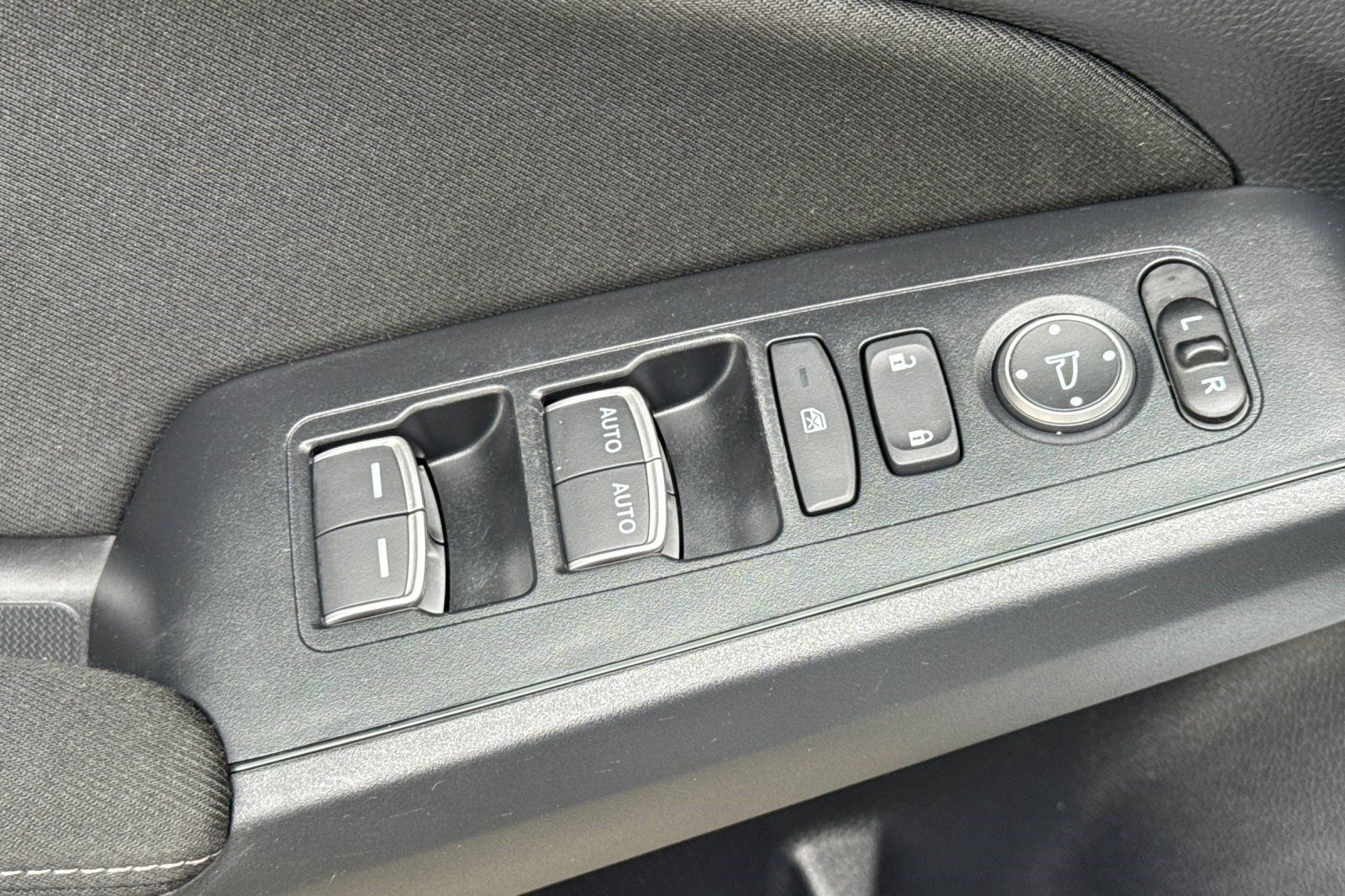 Used 2025 Honda Civic Sport image 13