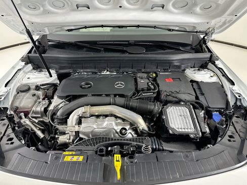 New 2026 Mercedes-Benz GLB 250 image 30