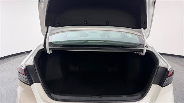 Used 2024 Honda Accord LX image 19