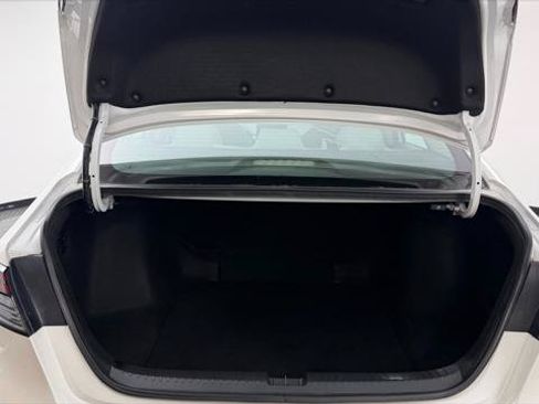 Used 2024 Honda Accord LX image 19