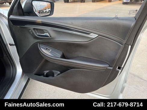 Used 2017 Chevrolet Impala LT image 44