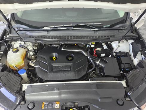 Used 2017 Ford Edge SEL w/ Equipment Group 201A AWD/4WD image 37