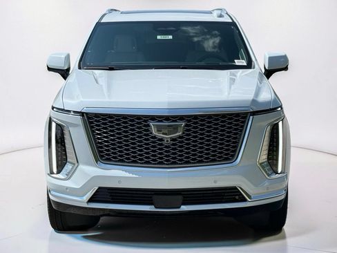 New 2026 Cadillac Escalade Platinum Luxury AWD/4WD image 9