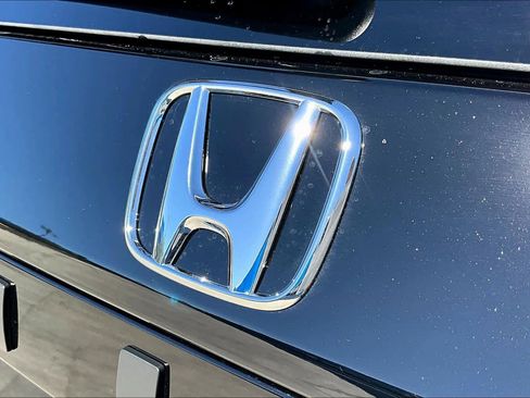 New 2025 Honda Pilot TrailSport image 15