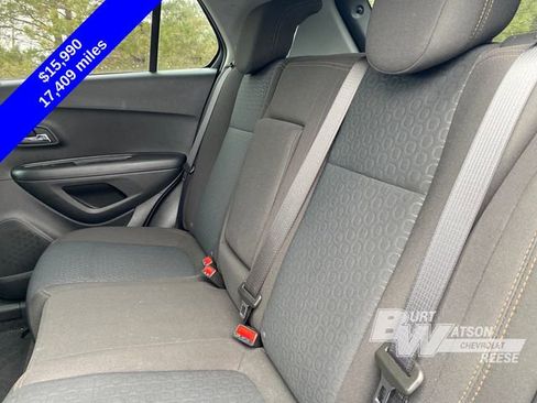 Used 2020 Chevrolet Trax LS w/ Tint and Cruise Package image 12