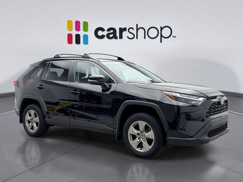 Used 2023 Toyota RAV4 XLE w/ Convenience Package AWD/4WD image 7