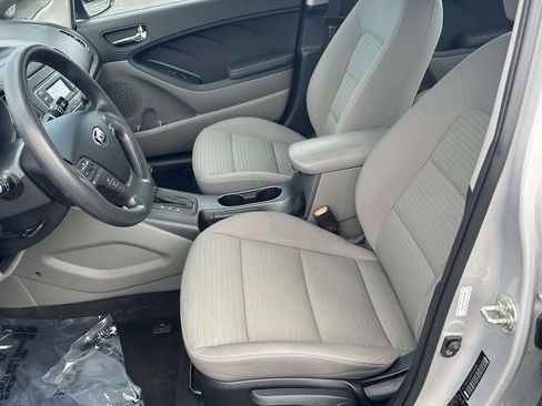 Used 2014 Kia Forte LX w/ Popular Package FWD image 14