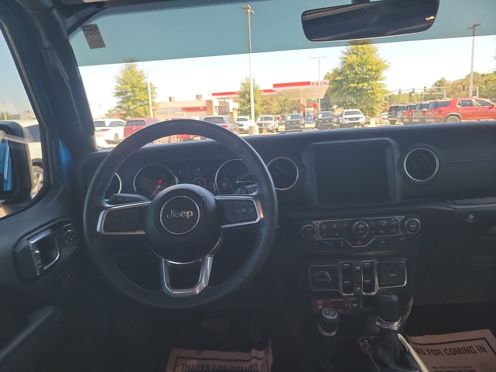 Used 2022 Jeep Wrangler Unlimited Rubicon 4xe w/ Cold Weather Group AWD/4WD image 24