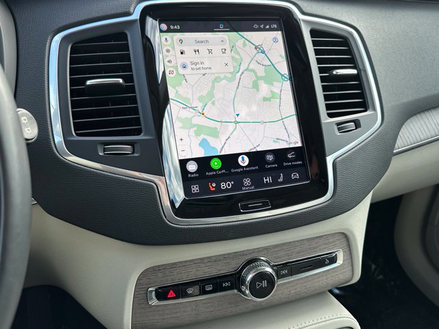 Certified 2023 Volvo XC90 B6 Core w/ Climate Package AWD/4WD image 24