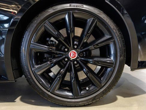 Used 2023 Jaguar F-TYPE R AWD/4WD image 42