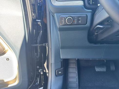 New 2025 Ford Maverick Lariat AWD/4WD image 12