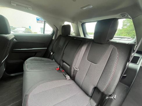 Used 2017 Chevrolet Equinox LS FWD image 21