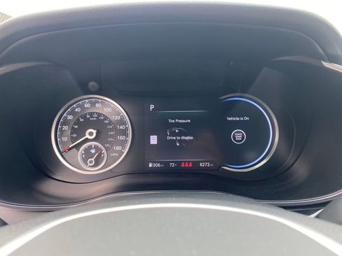 Used 2025 Genesis G70 2.5T w/ Sport Prestige Package RWD image 33