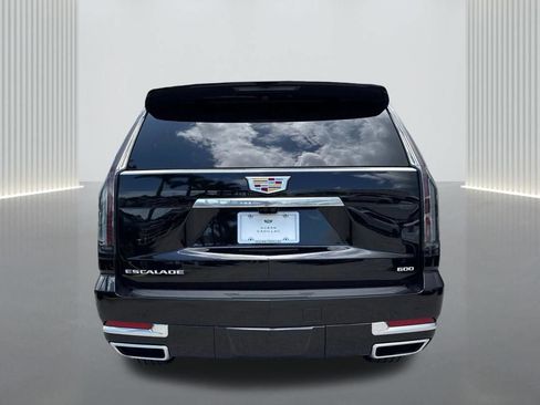 New 2026 Cadillac Escalade ESV Luxury w/ Touring Package AWD/4WD image 6