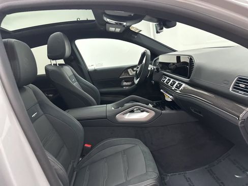 New 2026 Mercedes-Benz GLE 53 AMG 4MATIC Coupe image 30