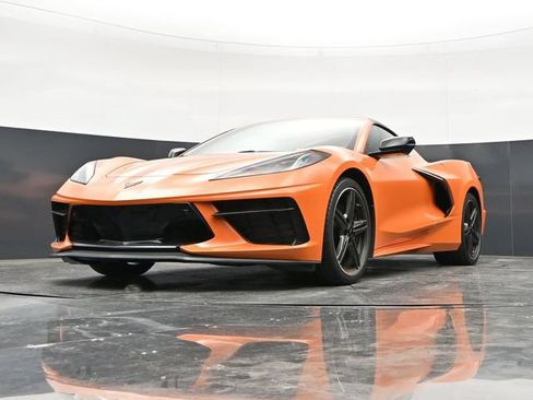 Used 2024 Chevrolet Corvette Stingray Premium Cpe w/ Z51 Performance Package RWD image 42