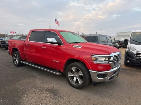 Used 2019 RAM 1500 Laramie image 3