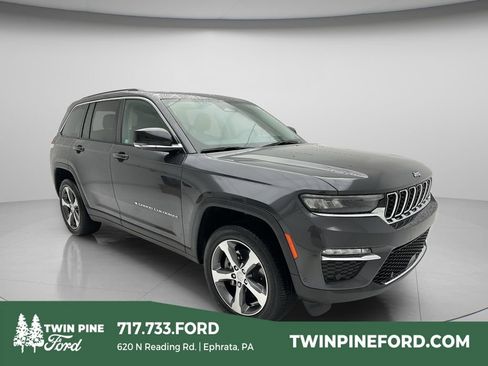 Used 2023 Jeep Grand Cherokee 4WD 4xe w/ Luxury Tech Group II image 1