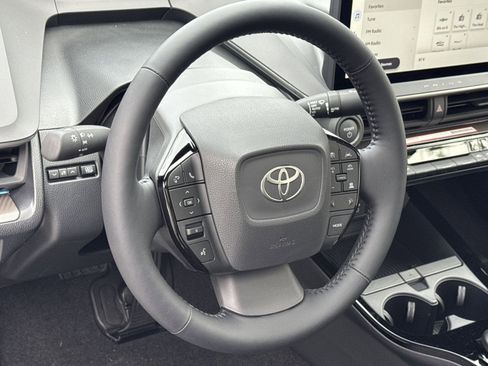 New 2026 Toyota Prius XLE image 16