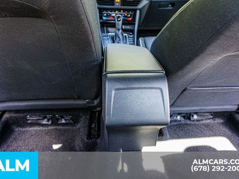 Used 2025 Volkswagen Jetta Sport FWD image 31
