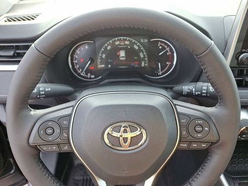 New 2025 Toyota RAV4 XLE image 23