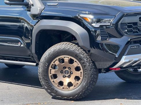 New 2025 Toyota Tacoma Trailhunter AWD/4WD image 3