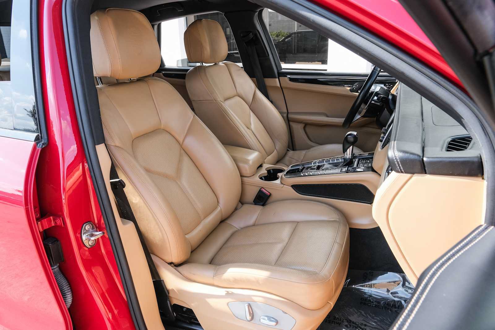 Used 2018 Porsche Macan S AWD/4WD image 29