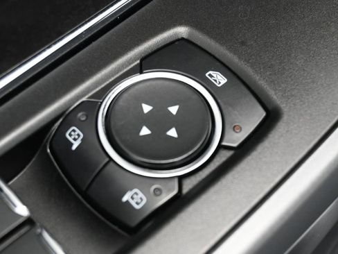 Used 2025 Ford F150 XLT w/ Equipment Group 302A MID image 14