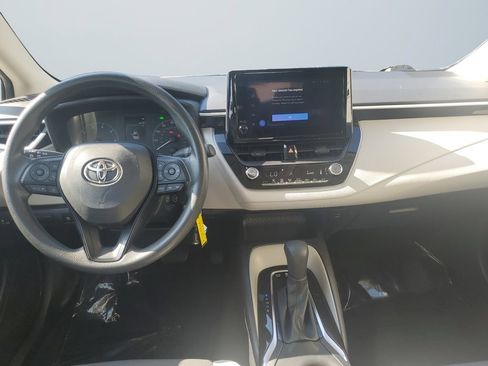 Used 2023 Toyota Corolla LE FWD image 10