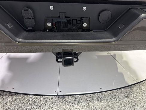 Used 2024 GMC Sierra 1500 Elevation image 25