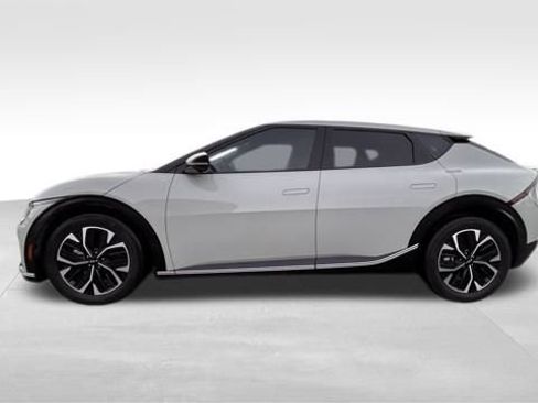 Used 2022 Kia EV6 Wind w/ Wind Technology Package image 8