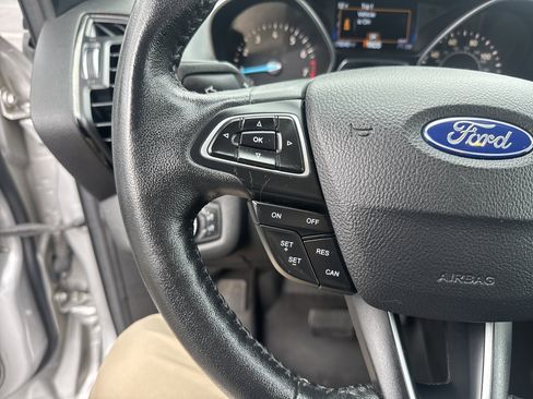 Used 2018 Ford Escape SEL AWD/4WD image 18