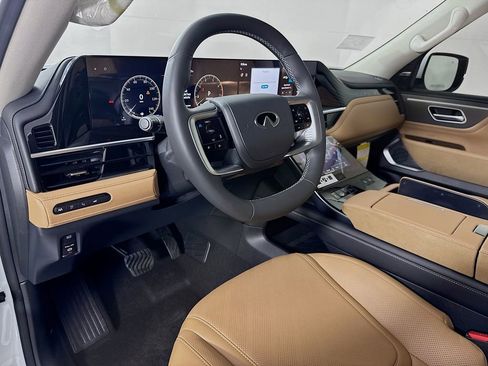 New 2026 INFINITI QX80 Luxe w/ Cargo Package image 11