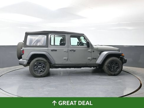 Used 2023 Jeep Wrangler Unlimited Sport AWD/4WD image 2