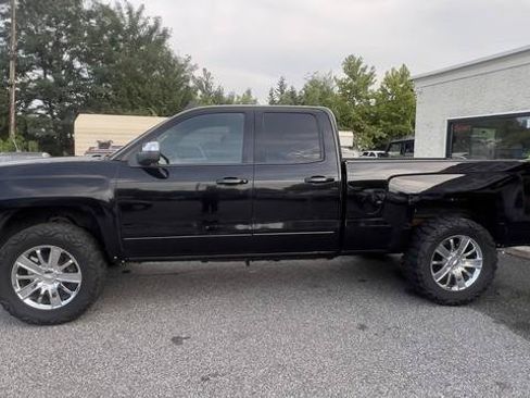 Used 2015 Chevrolet Silverado 1500 LT w/ All Star Edition AWD/4WD image 4