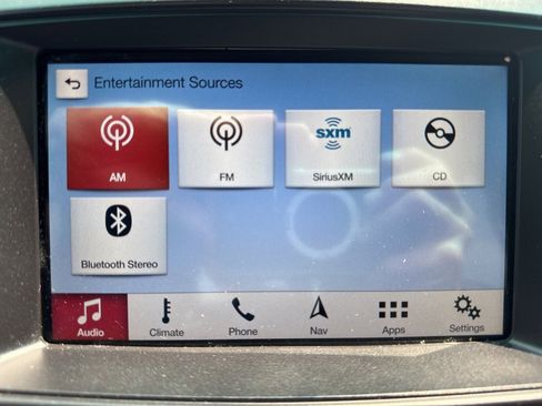 Used 2018 Ford Explorer XLT w/ Equipment Group 202A image 38