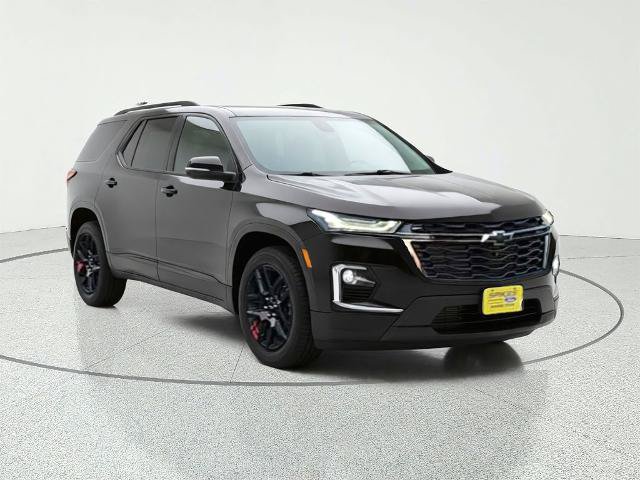 Used 2023 Chevrolet Traverse Premier w/ Redline Edition FWD image 1