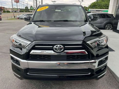 Used 2021 Toyota 4Runner Limited AWD/4WD image 8