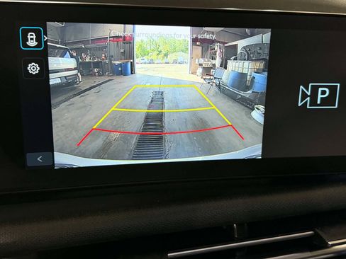 Certified 2025 Hyundai Tucson SEL AWD/4WD image 11