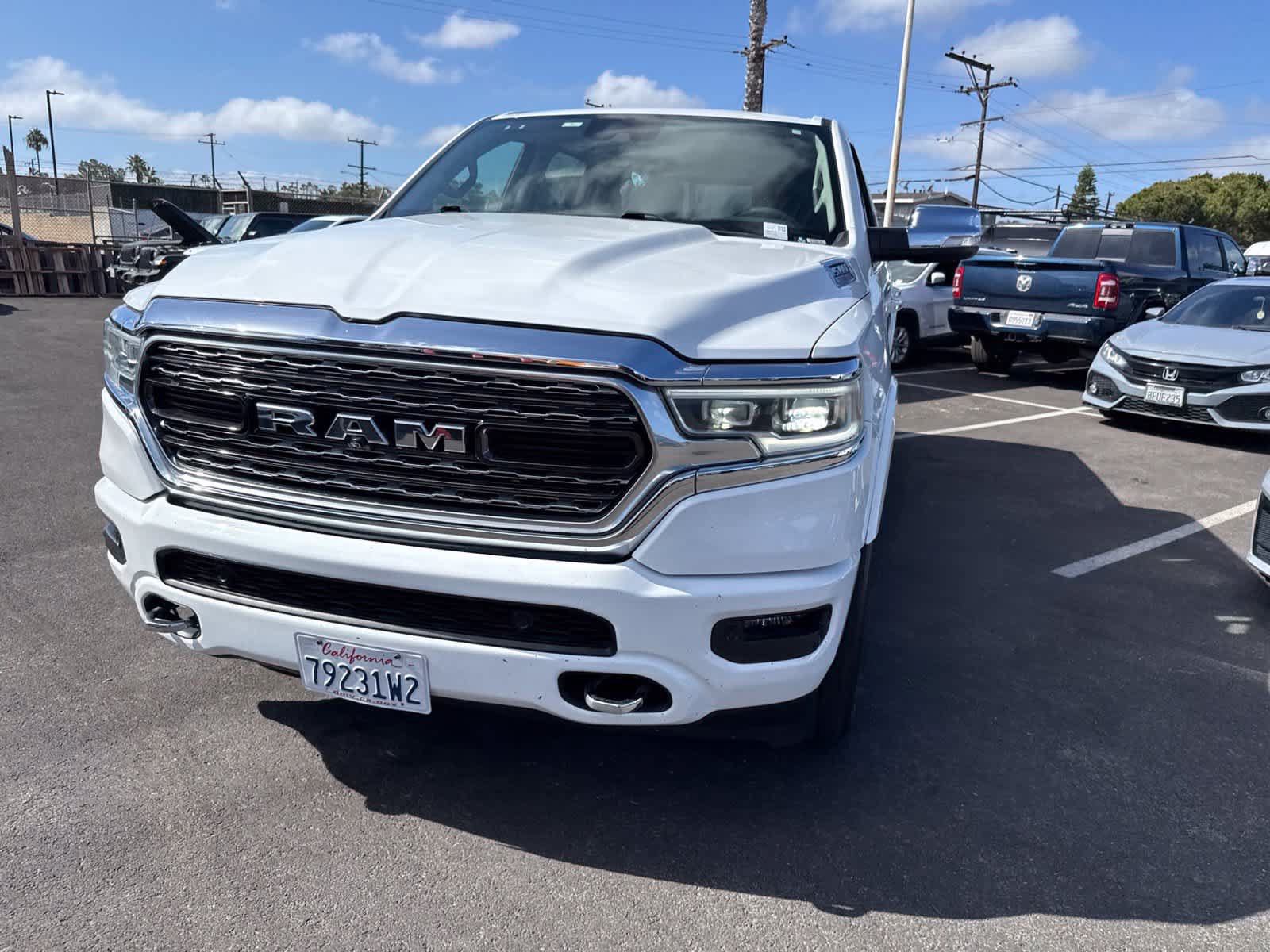 Used 2022 RAM 1500 Limited AWD/4WD image 2