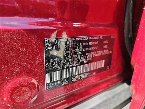 Used 2021 Toyota RAV4 LE FWD image 23
